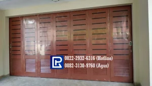 pintu garasi lipat